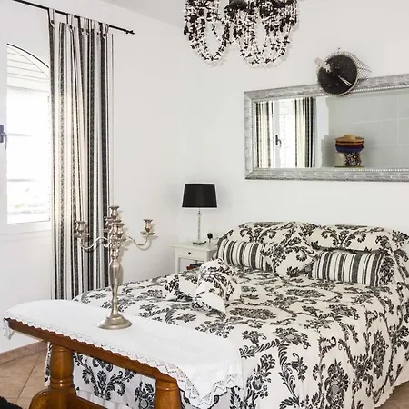 Villa Beautiful In Puerto Del Carmen W- *