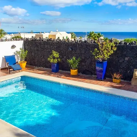 Beautiful In Puerto Del Carmen W- *